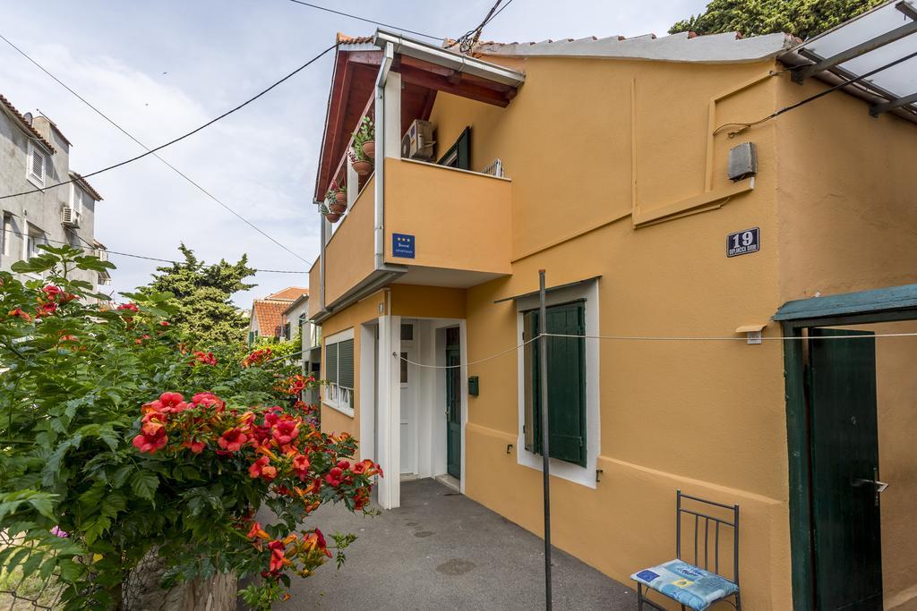Apartments Sara Hvar Town Buitenkant foto